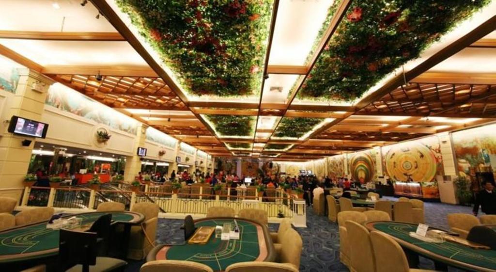 Grand Diamond City Hotel & Casino Poipet Kültér fotó
