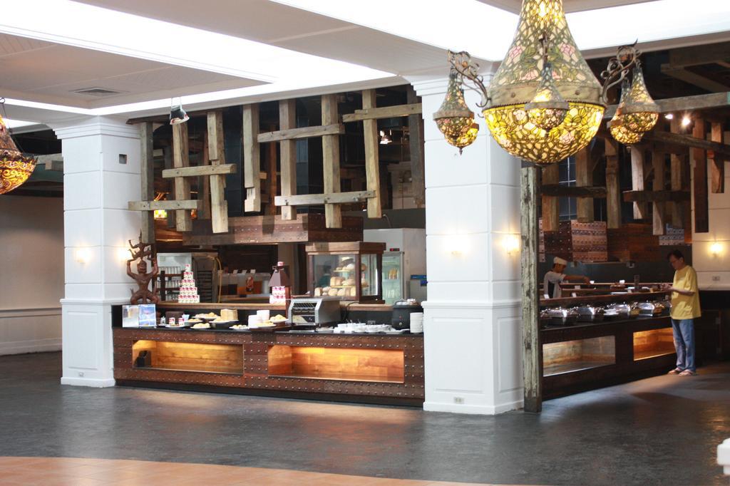 Grand Diamond City Hotel & Casino Poipet Kültér fotó