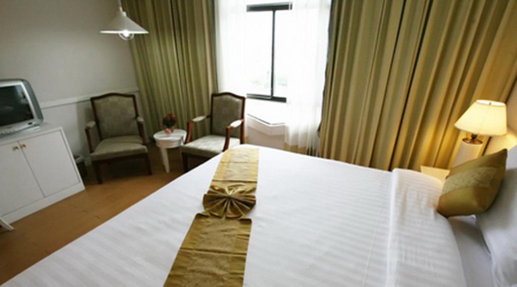 Grand Diamond City Hotel & Casino Poipet Kültér fotó